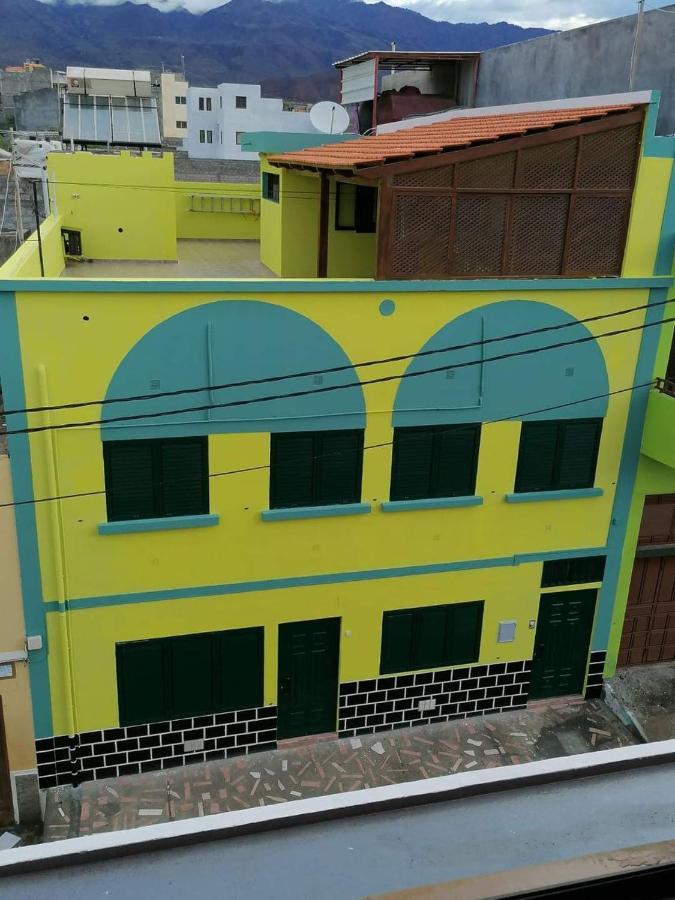 Porto NovoResidencial Chez Florアパートメント エクステリア 写真